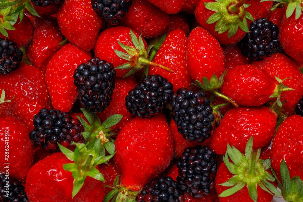 Berry mix with strawberry and raspberry Berry mix with strawberry and raspberry