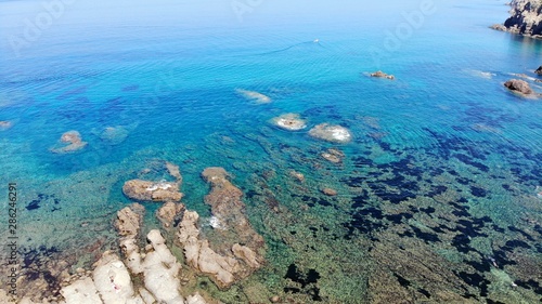 vue aérienne du Capo Pecora, Costa verde, Sardaigne, Italie