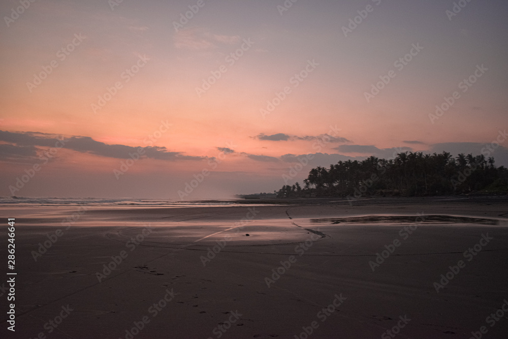 Fototapeta premium Pasut beach
