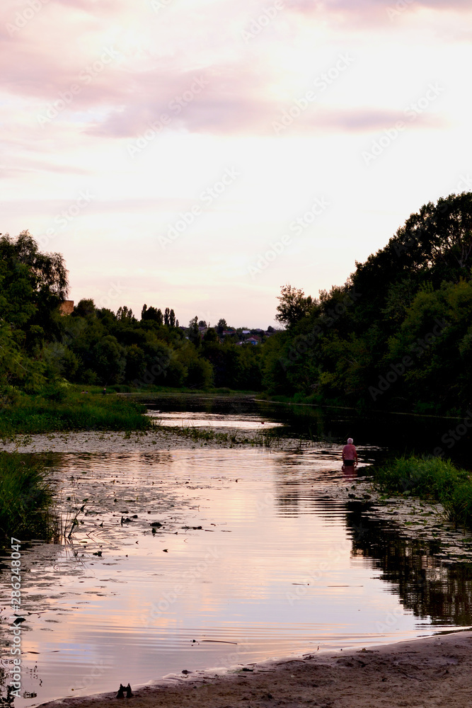 Fototapeta premium Beautiful evening sunsets and morning sunrises