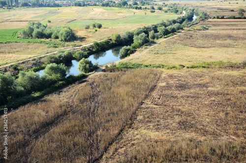 Macédoine du Nord : Vues aériennes de la campagne entre Ohrid et Struga depuis une montgolfière