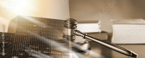 Canvastavla Law concept; multiple exposure