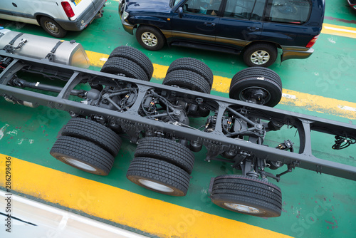 Vászonkép car truck chassis