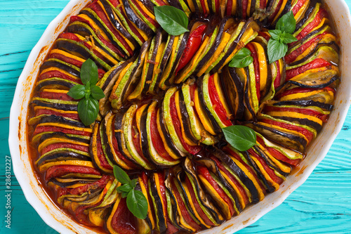 Fotografie Traditional French cooked provencal vegetable dish - Ratatouille