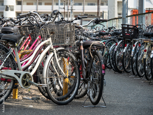 駐輪場と自転車
