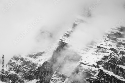 Obraz na płótnie Snowy mountains on Berchtesgaden national park, Konigsee lake, Germany w salonie