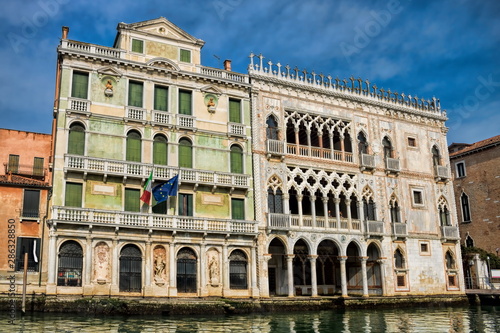 palazzo ca d oro am canal grande in venedig, italien © ArTo