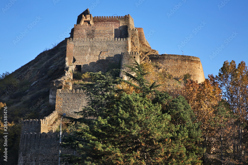 Fototapeta premium Goris Tsikhe fortress in Gori. Shida Kartli mkhare. Georgia