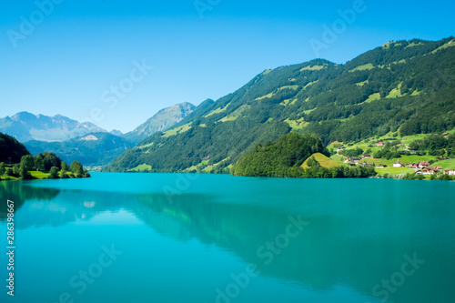 Fototapeta Naklejka Na Ścianę i Meble -  Lungern Lake in Switzerland