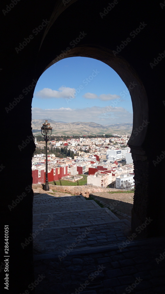 la porte de bab jemaa à taza au Maroc
