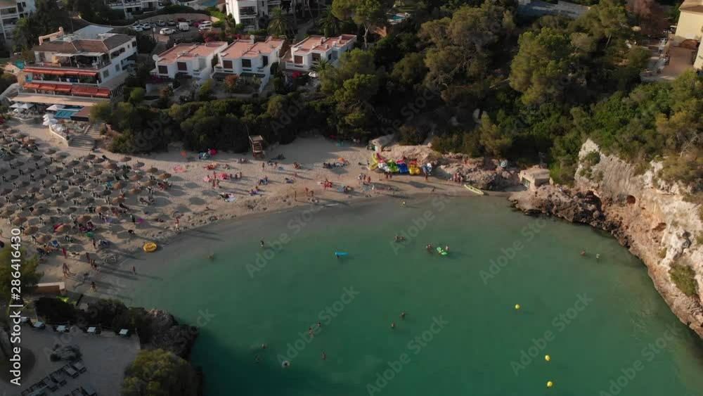 Spain Mallorca Cala Ferrera and Cala Esmeralda beaches at 4k 60fps and 30fps with a drone DJI MAvic Air and Action cam YI 4k+
shoots from above and below Spain Mallorca Cala Ferrera and Cala Esmeralda beaches at 4k 60fps and 30fps with a drone DJI MAvic Air and Action cam YI 4k+
shoots from above and below