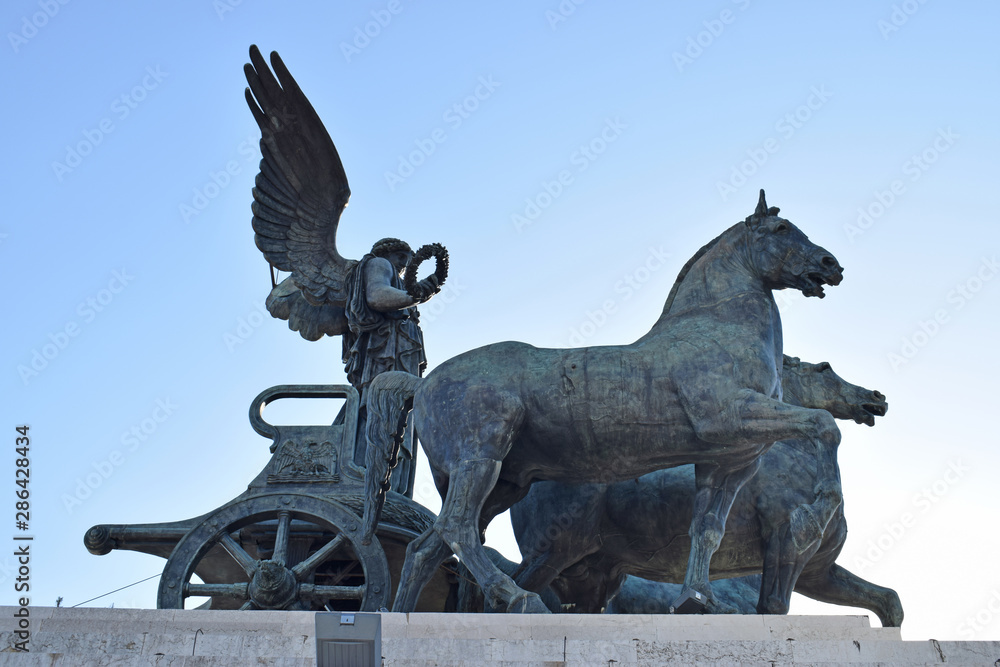 Monumento a Vittorio Emanuele II en Roma Italia