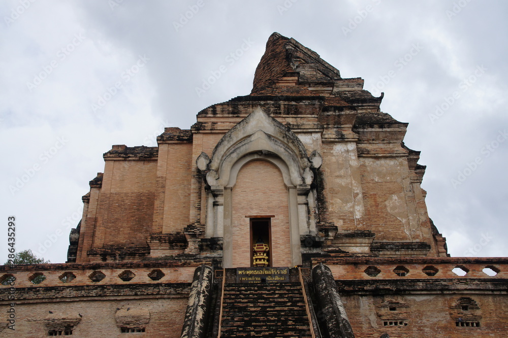Fototapeta premium old temples in chiang mai, thailand