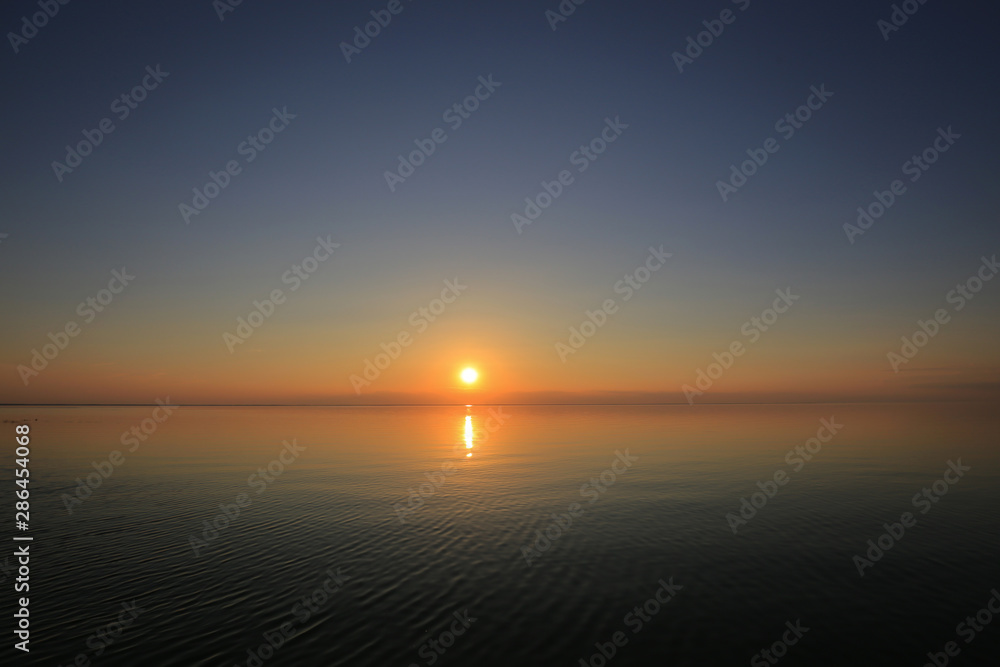 Obraz premium Panorama sunset and sea view