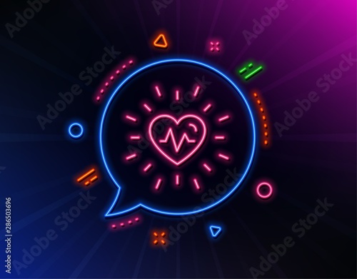 Heartbeat line icon. Neon laser lights. Medical hear beat sign. Medicine symbol. Glow laser speech bubble. Neon lights chat bubble. Banner badge with heartbeat icon. Vector