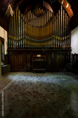 Historic, Derelict Organ / Musical Instrument - Abandoned Craig House / Tioronda Sanatorium - New York