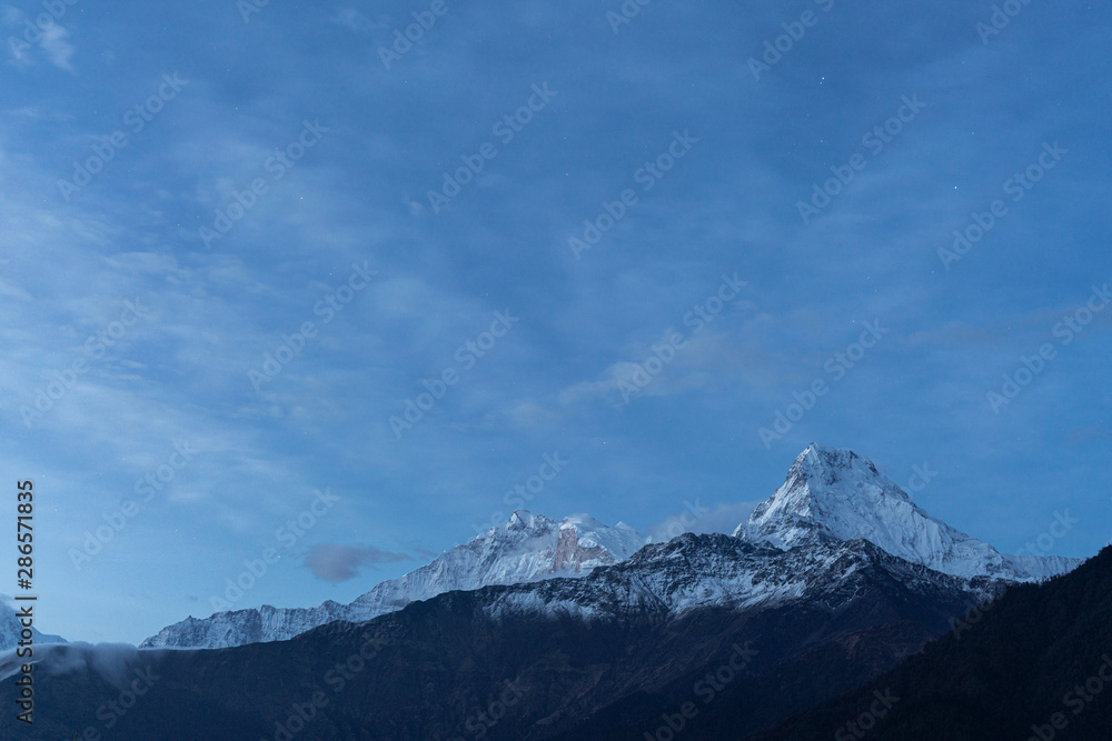 mountain peak view at poon hill trekking route