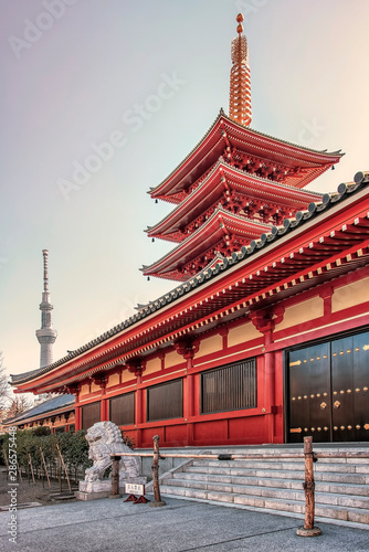 Wall Mural Senso-Ji pagoda and temple in evening in Tokyo, Japan