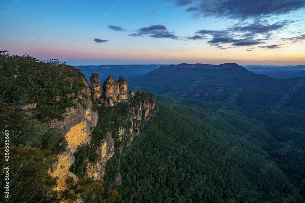sunset at three sisters lookout, blue mountains, australia 56