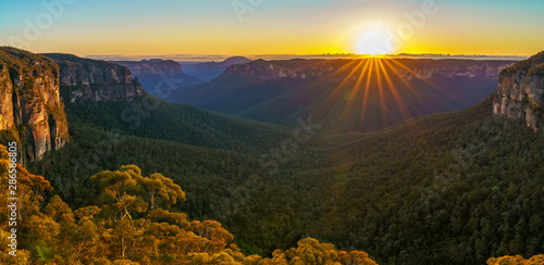 sunrise at govetts leap lookout, blue mountains, australia 52 photo