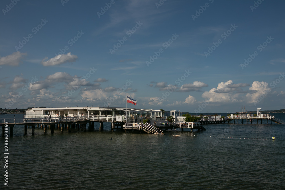 schönes Seebad und angesagte Bar in Kiel Düsternbrook schönes Seebad und angesagte Bar in Kiel Düsternbrook