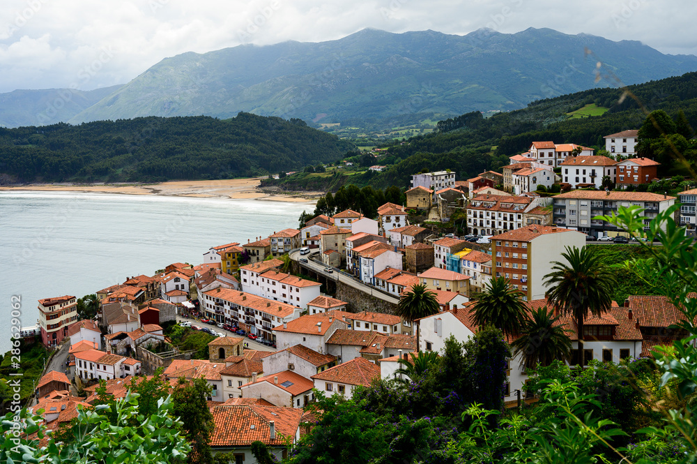 Lastres pueblo de Asturias