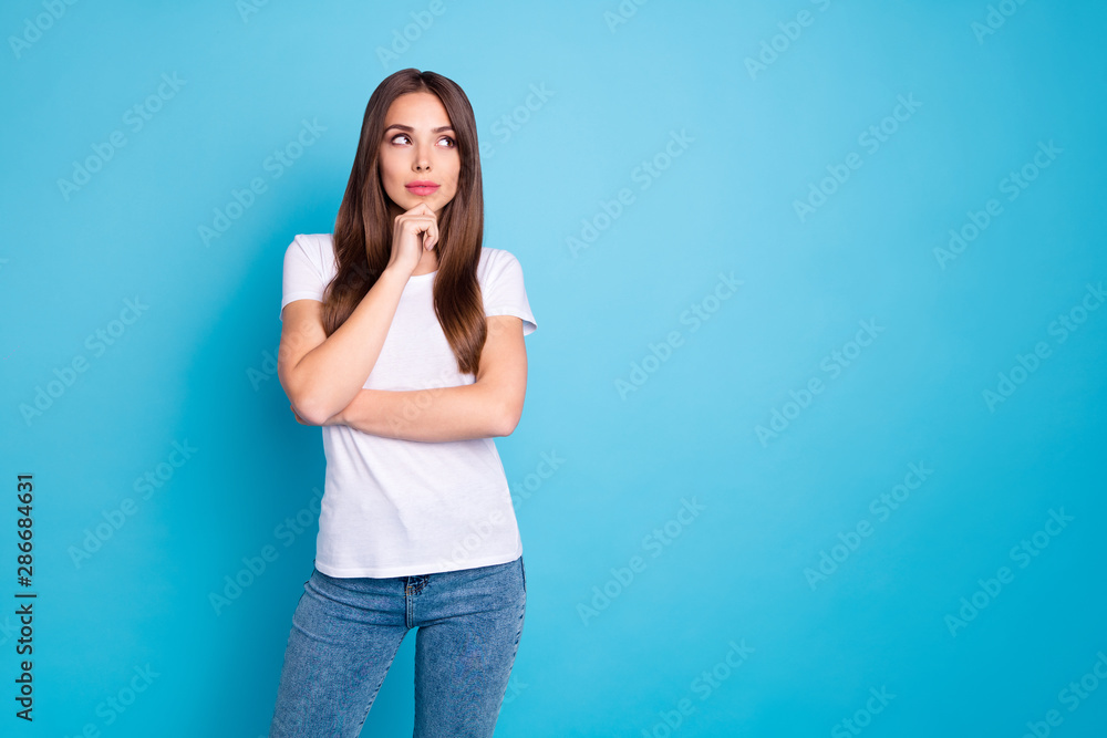Portrait of nice-looking attractive lovely lovable curious sweet straight-haired girlfriend thinking creating new plan copy space isolated over bright vivid shine blue green teal turquoise background Portrait of nice-looking attractive lovely lovable curious sweet straight-haired girlfriend thinking creating new plan copy space isolated over bright vivid shine blue green teal turquoise background
