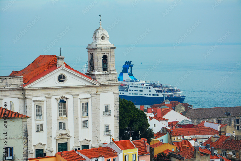 Fototapeta premium view of Alfama in Lisbon