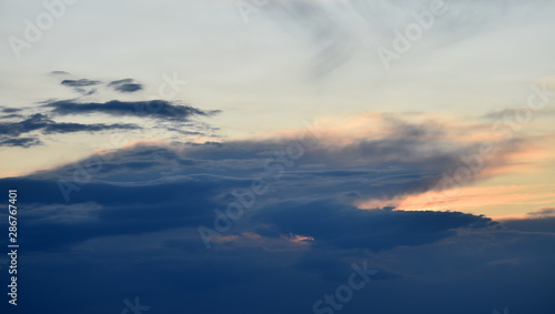 Fototapeta Naklejka Na Ścianę i Meble -  nubes en el cielo