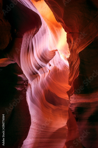 Upper Antelope Canyon midday photography tour