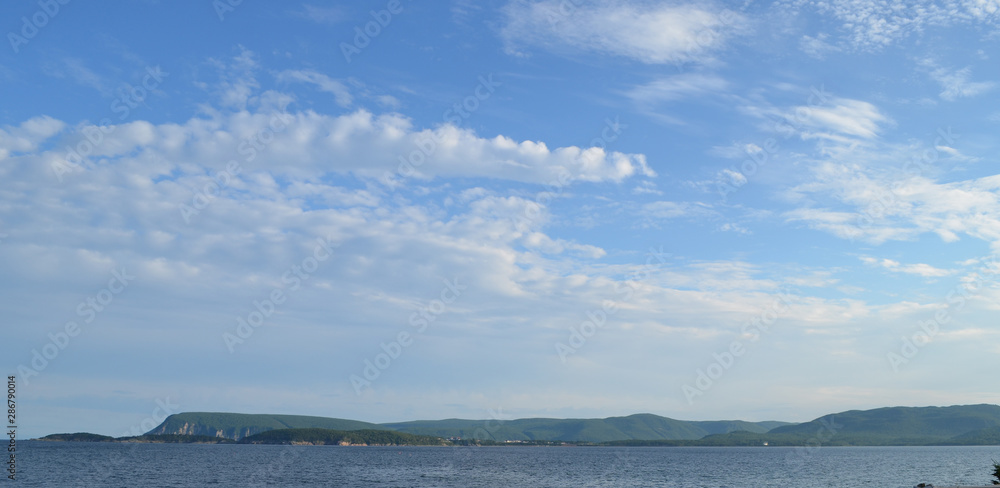Obraz premium Summer in Nova Scotia: Looking Across to Middlehead Peninsula from Ingonish