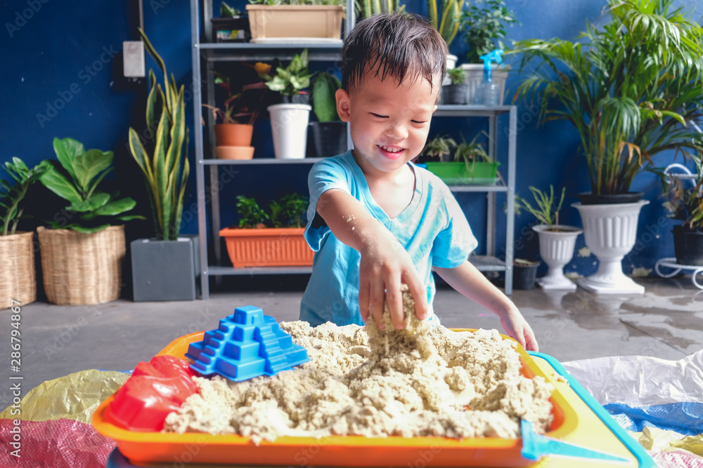 Sand Play for Child Development and Learning