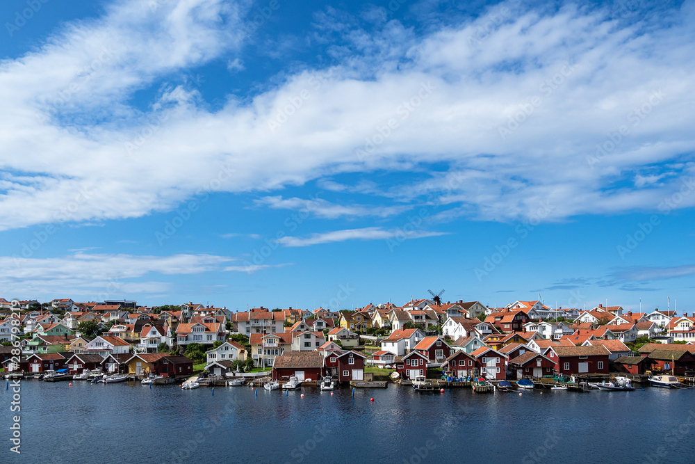 Blick auf den Ort Fiskebäckskil in Schweden