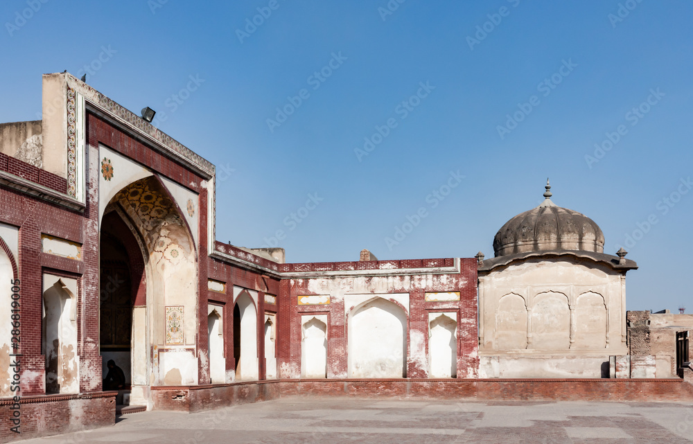 Buildings in the Lahore Fort, Lahore, Punjab, Pakistan. UNESCO World Heritage Cite.