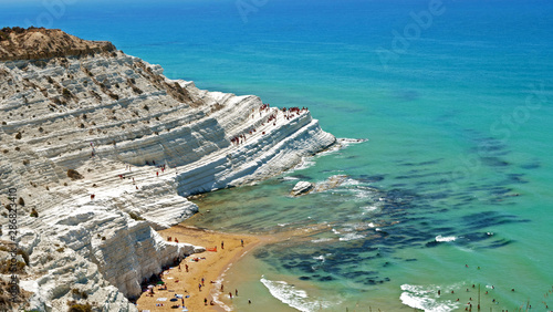 Tableau sur toile Scala dei Turchi with turquoise mediterranean sea- Sicily, Italy