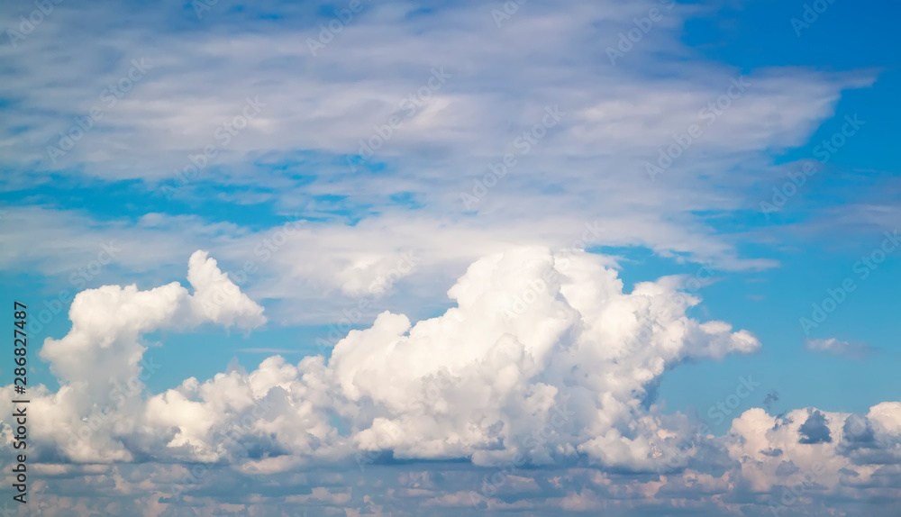 Fototapeta premium white clouds in blue sky natural background