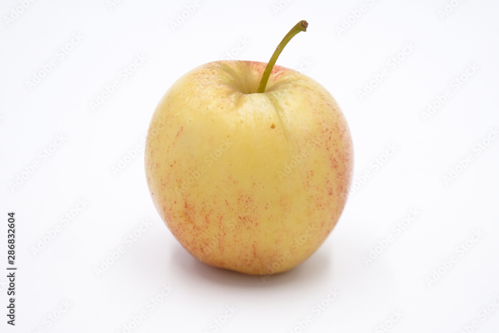 close up red apple isolated on white background close up red apple isolated on white background