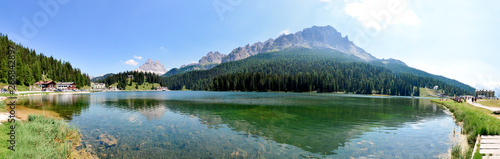 Lago smeraldo di Tovel photo