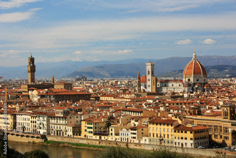 Florence city on Arno river, Italy