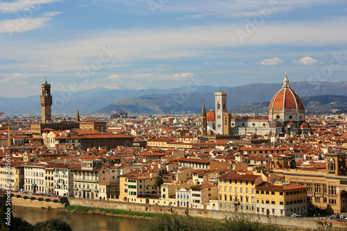Florence city on Arno river, Italy