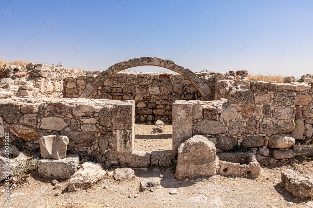 Fototapeta premium Temple of Hercules in Amman Citadel, inside the Ummayad Palace