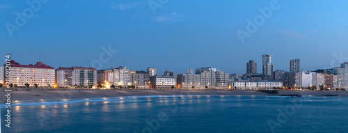 Panorámica playa de Riazor en A Coruña