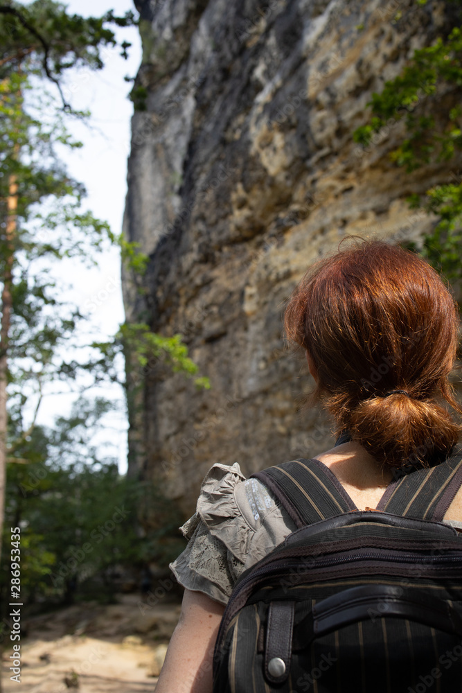 Fototapeta premium girl in the forest