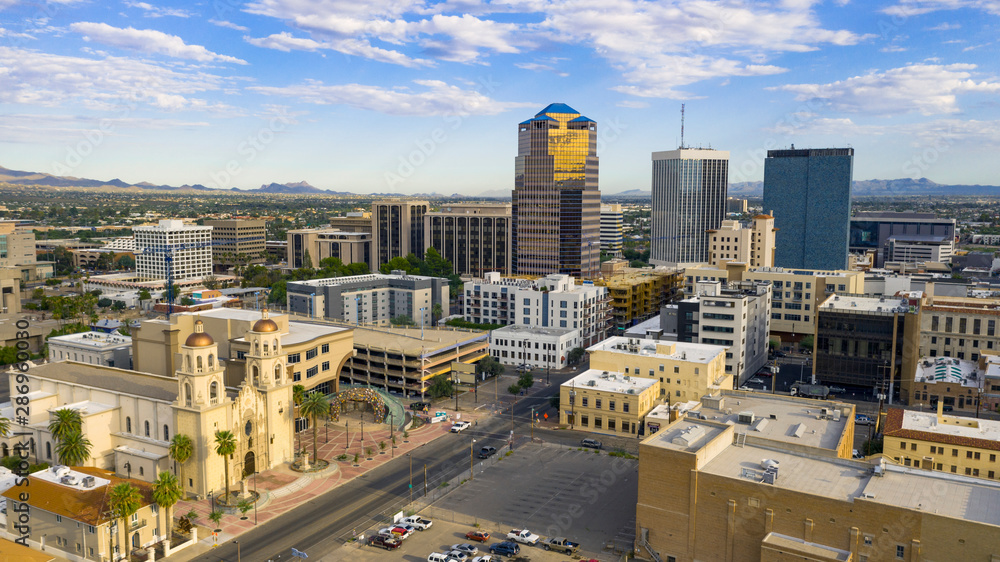 Blue Skies Aerial Perspective Downtown City Skyline Tucson Arizona - obrazy, fototapety, plakaty 