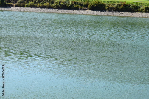 ruige Wasseroberfläche photo