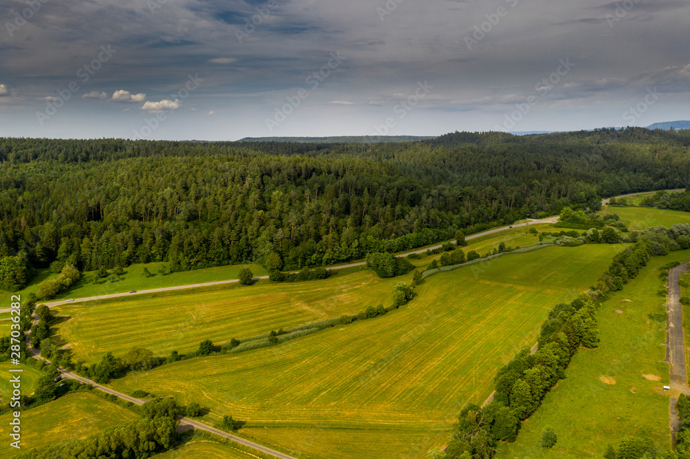 Wiesen und Wald - Luftbild
