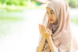 Young woman muslim Duas