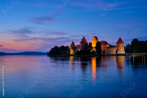 Trakai Island Castle in lake Galve, Lithuania © Dmitry Rukhlenko