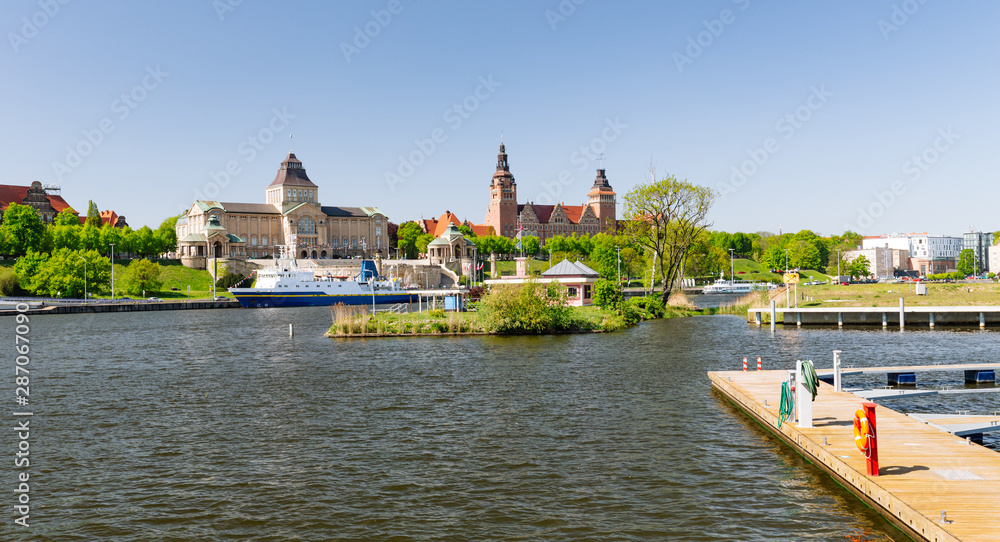Fototapeta premium Szczecin. View of the city on the Odra River