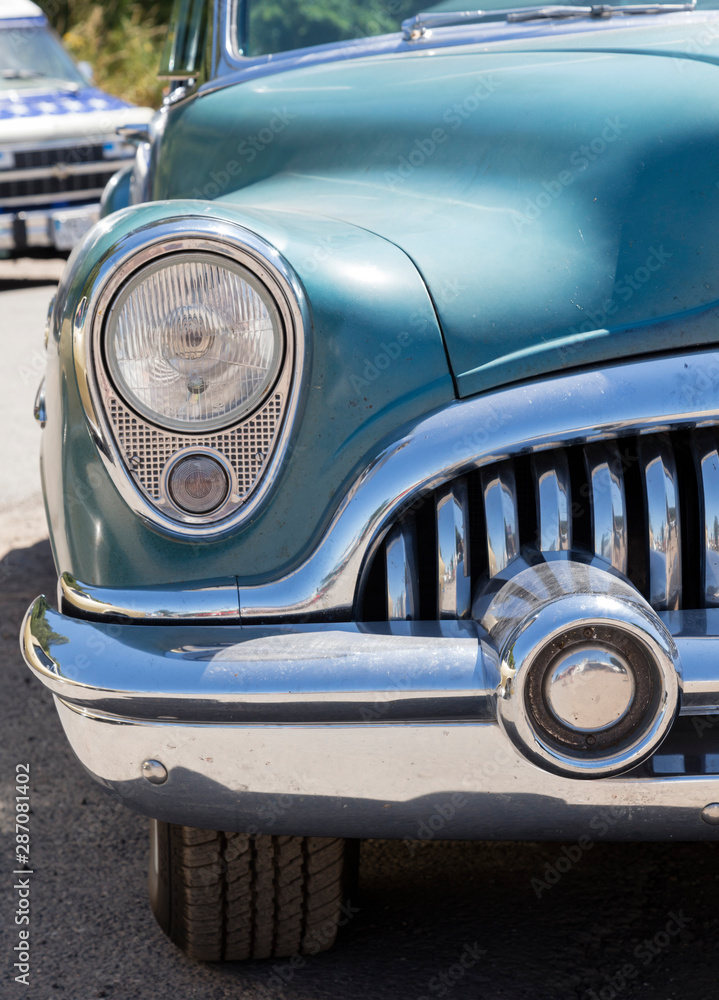 Fototapeta premium American vintage car, front view
